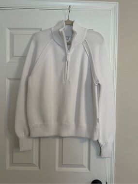 Offline Aerie Women’s White Quarter-Zip Sweater